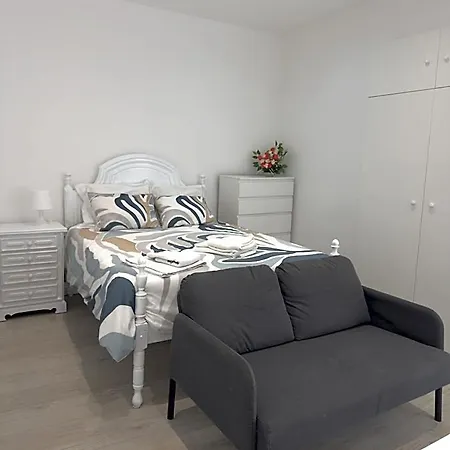 Antero De Quental 2 Homestay