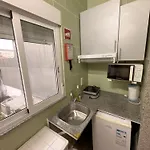 Ubytování v soukromí Antero De Quental 2 *